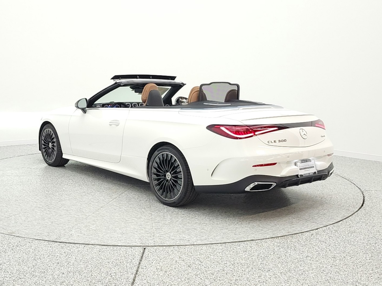 New 2026 Polar White Mercedes-Benz CLE 300 image 7