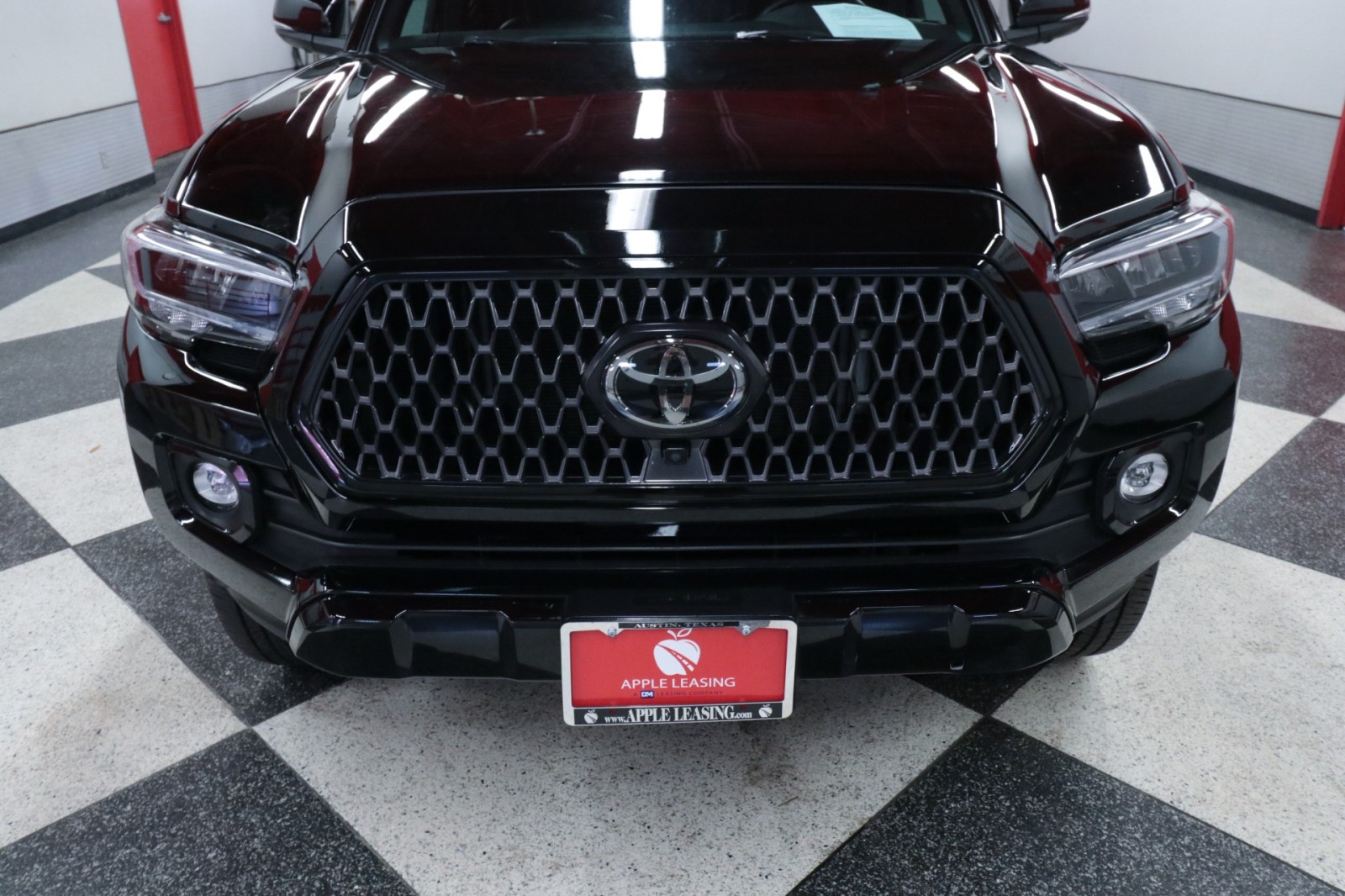 Used Car 2023 Toyota Tacoma 4wd  Limited For Sale Under $40,000 In Austin, Texas