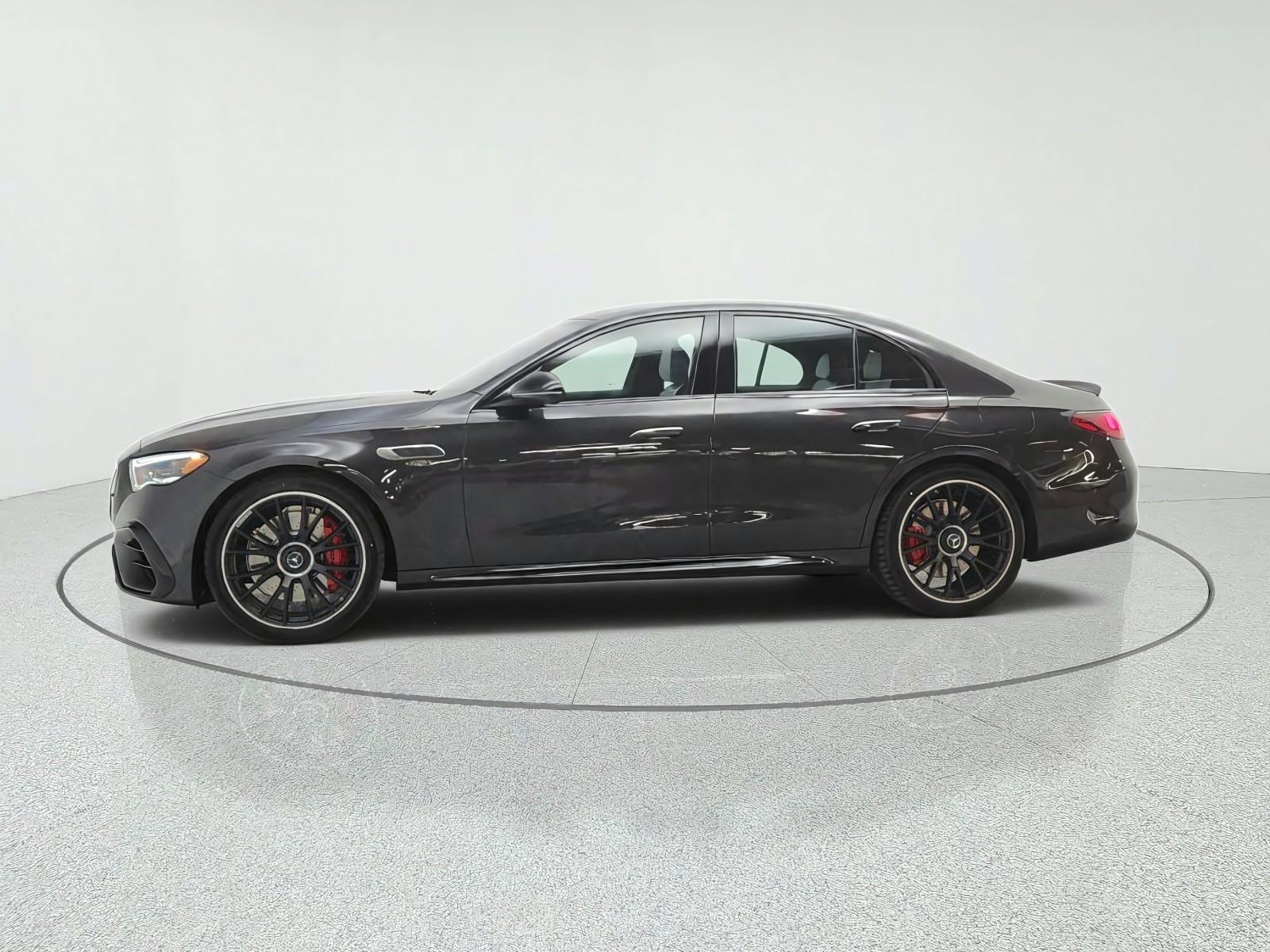 New 2027 Graphite Grey Metallic Mercedes-Benz AMG® E 53 Hybrid Sedan image 8