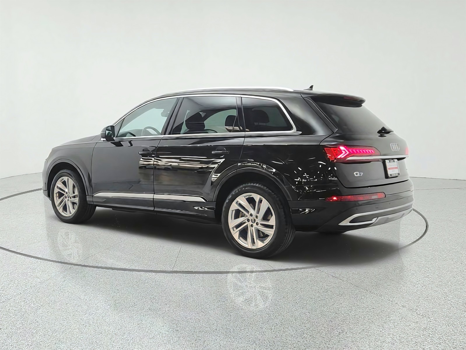 Used 2023 Mythos Black Metallic Audi Premium image 7