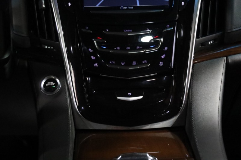 2016 Cadillac Escalade Luxury Collection 4WD 4dr Suv in , 