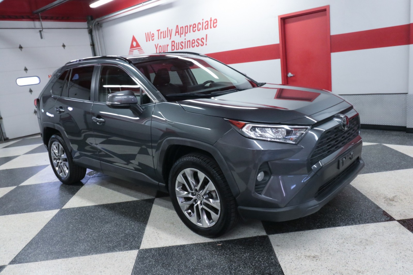 Used Car 2020 Toyota Rav4  Xle Premium For Sale Under $30,000 In Austin, Texas