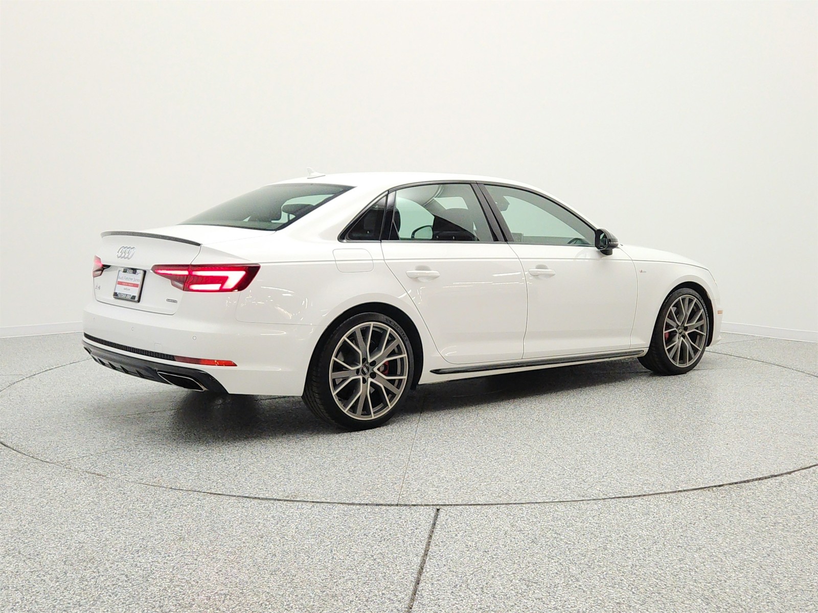 Used 2019 Ibis White Audi Premium Plus 45 TFSI quattro image 5