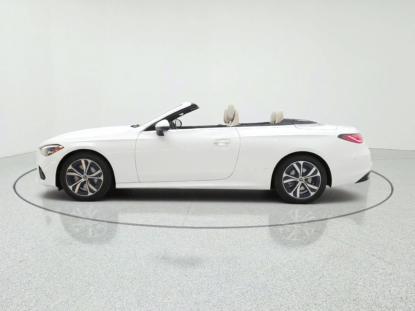 New 2027 Polar White Mercedes-Benz CLE 300 4MATIC® Cabriolet image 8