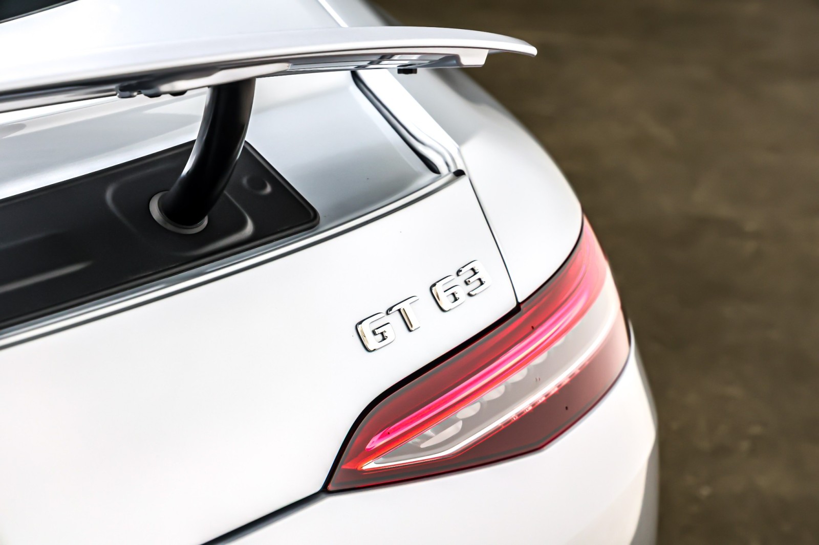 New 2026 Cirrus Silver Metallic Mercedes-Benz AMG® GT 63 image 9