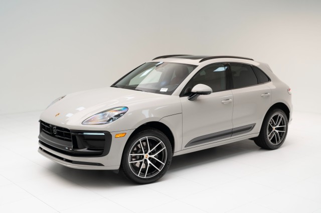 2025  Macan  in , 