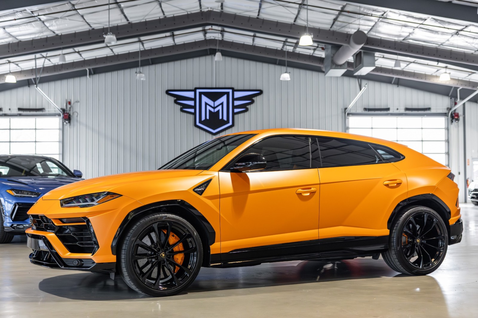 2022 Lamborghini Urus's photo