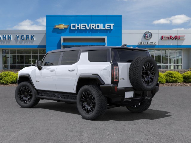 GMCHUMMER EV SUV3