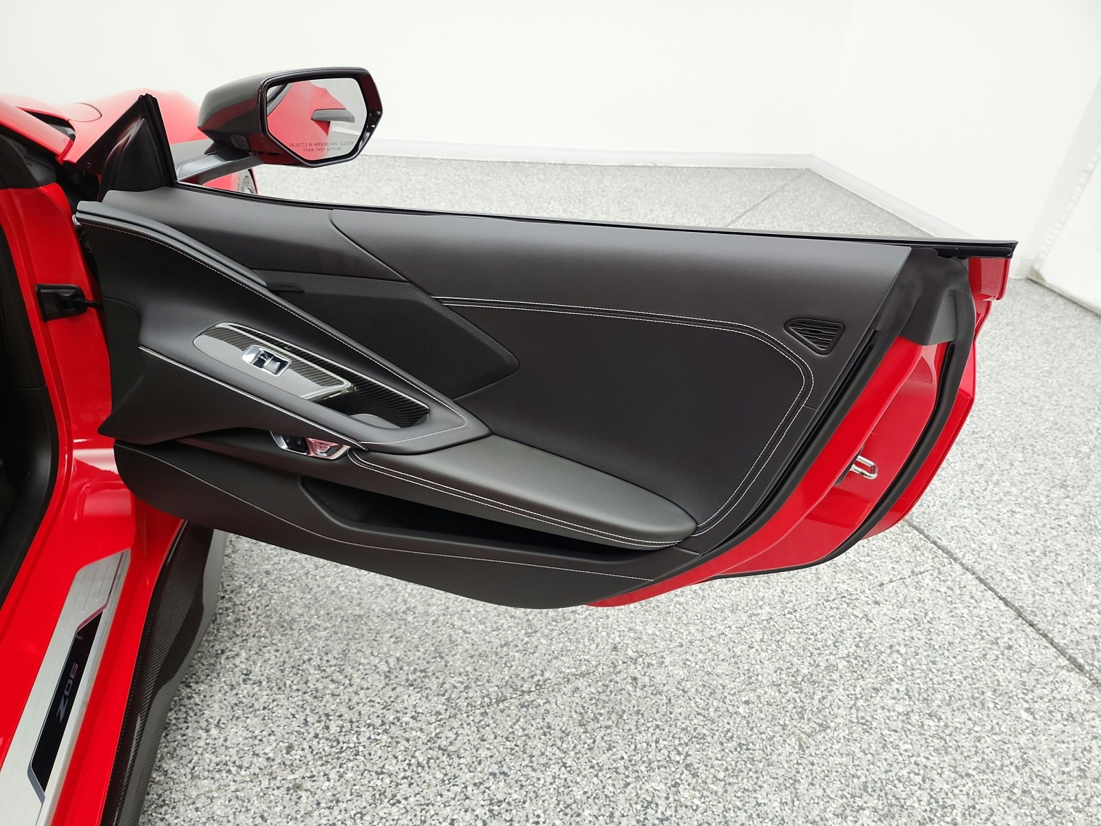 Used 2023 Torch Red Chevrolet 2dr Z06 Cpe w/1LZ image 20
