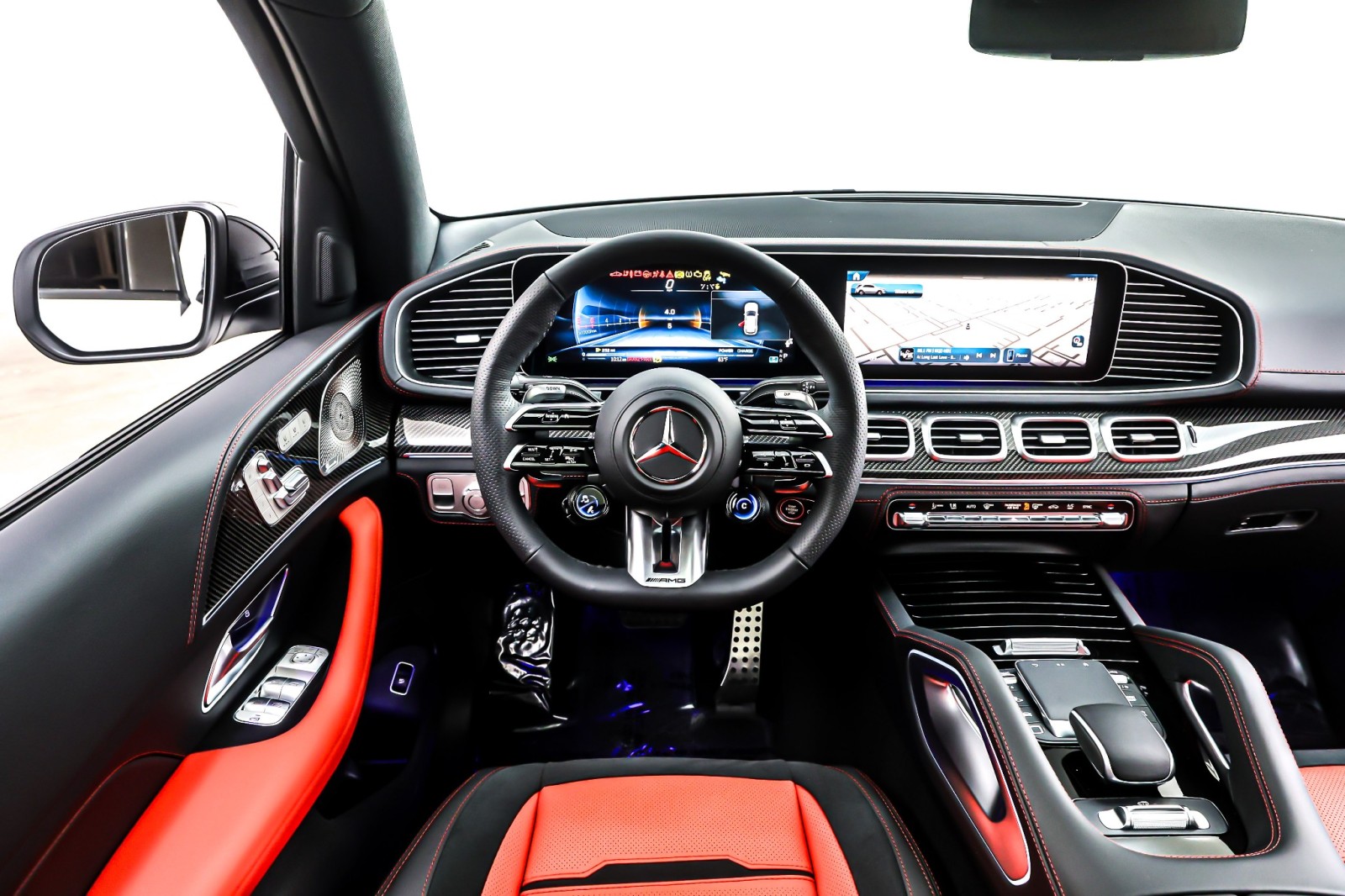 New 2026 Polar White Mercedes-Benz AMG® GLE 53 image 4