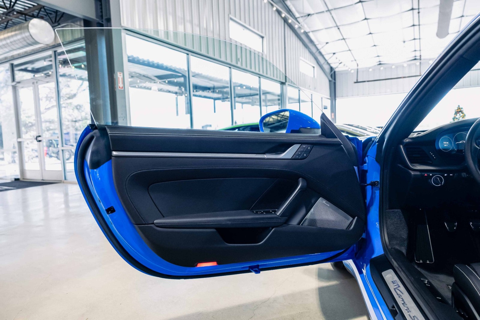 Used Car 2022 Porsche 911  Carrera S - Manual Transmission - Rear Axle Steering - Sport Package For Sale Under $170,000 In Boerne, Texas