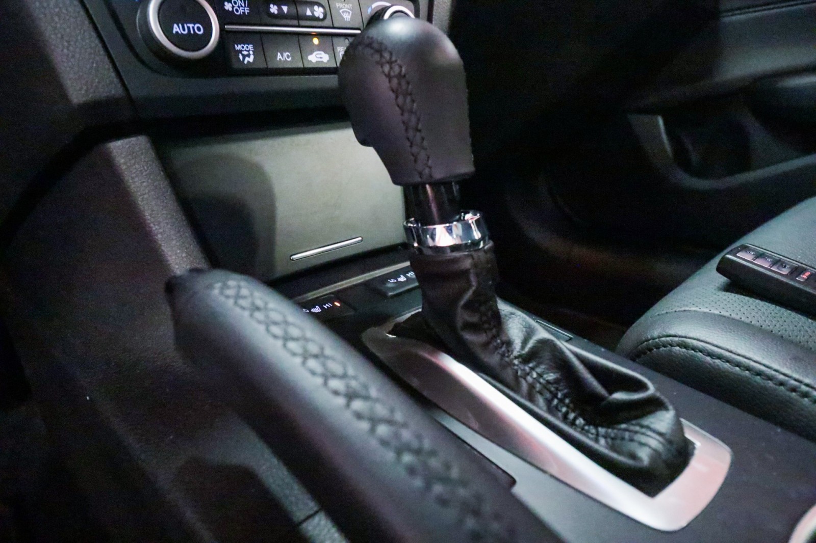 Used Car 2016 Acura Ilx  W/technology Plus Pkg For Sale Under $20,000 In Austin, Texas