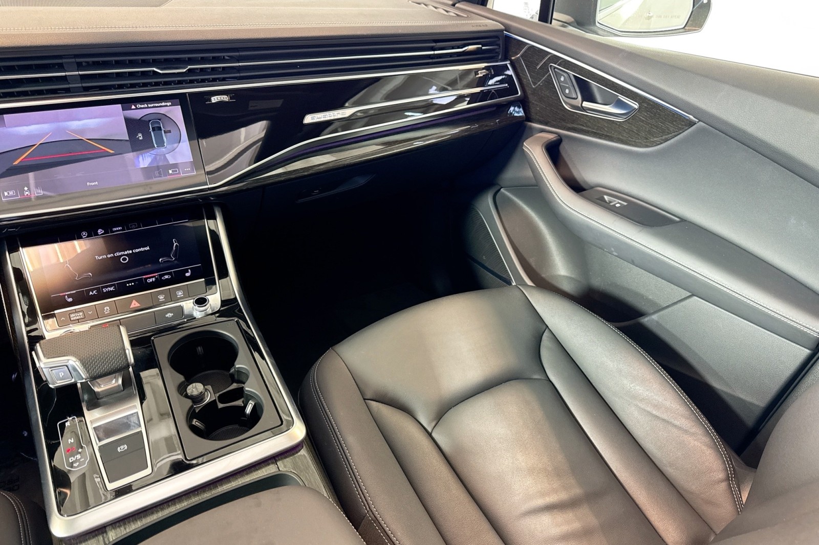 Used 2025 Carrara White Audi Premium Plus image 22