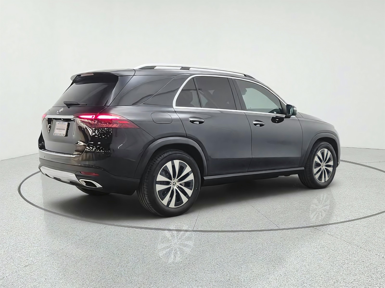 Certified Used 2026 Black Mercedes-Benz GLE 350 SUV image 5