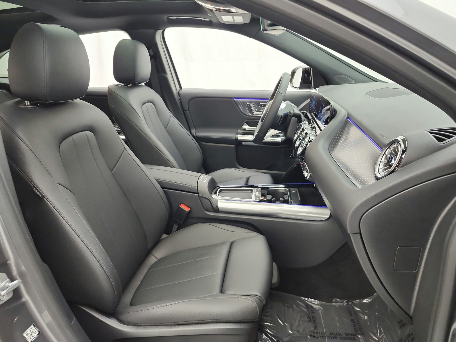 New 2026 Mountain Grey Metallic Mercedes-Benz GLA 250 SUV image 14
