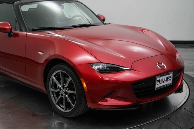 2016 Mazda MX-5 Miata Grand Touring 12