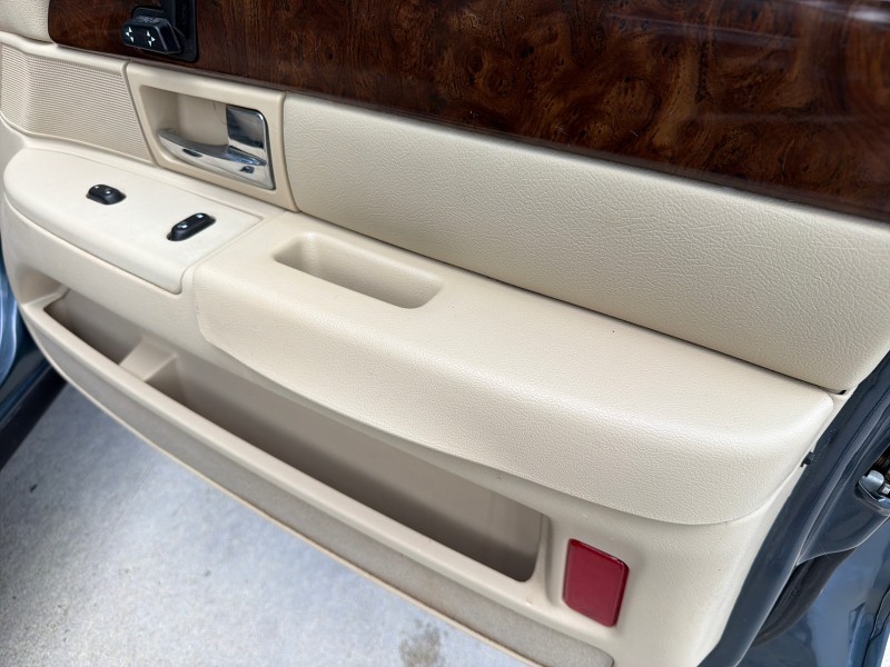 2007 Mercury Grand Marquis LS LOW MILES 52,599 1 OWNER in ,