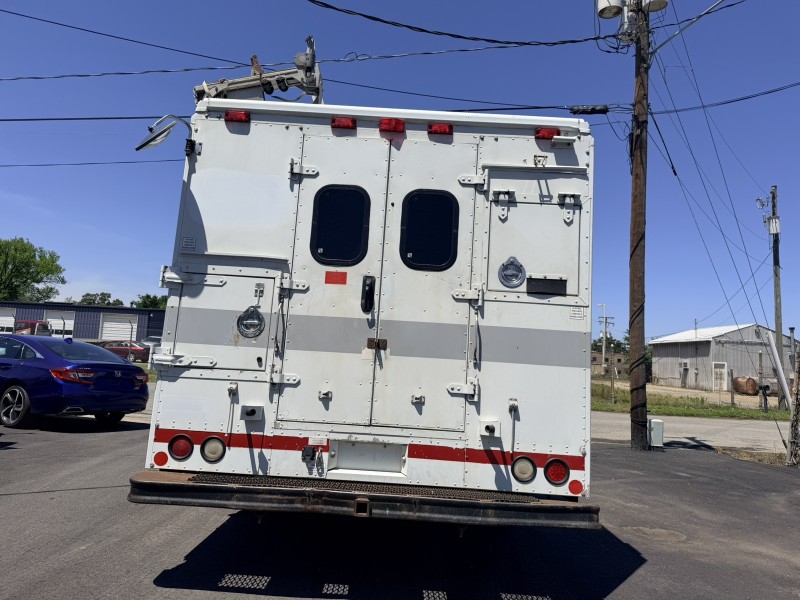 2009 Chevrolet  3500 12'  Mobile Office in , 