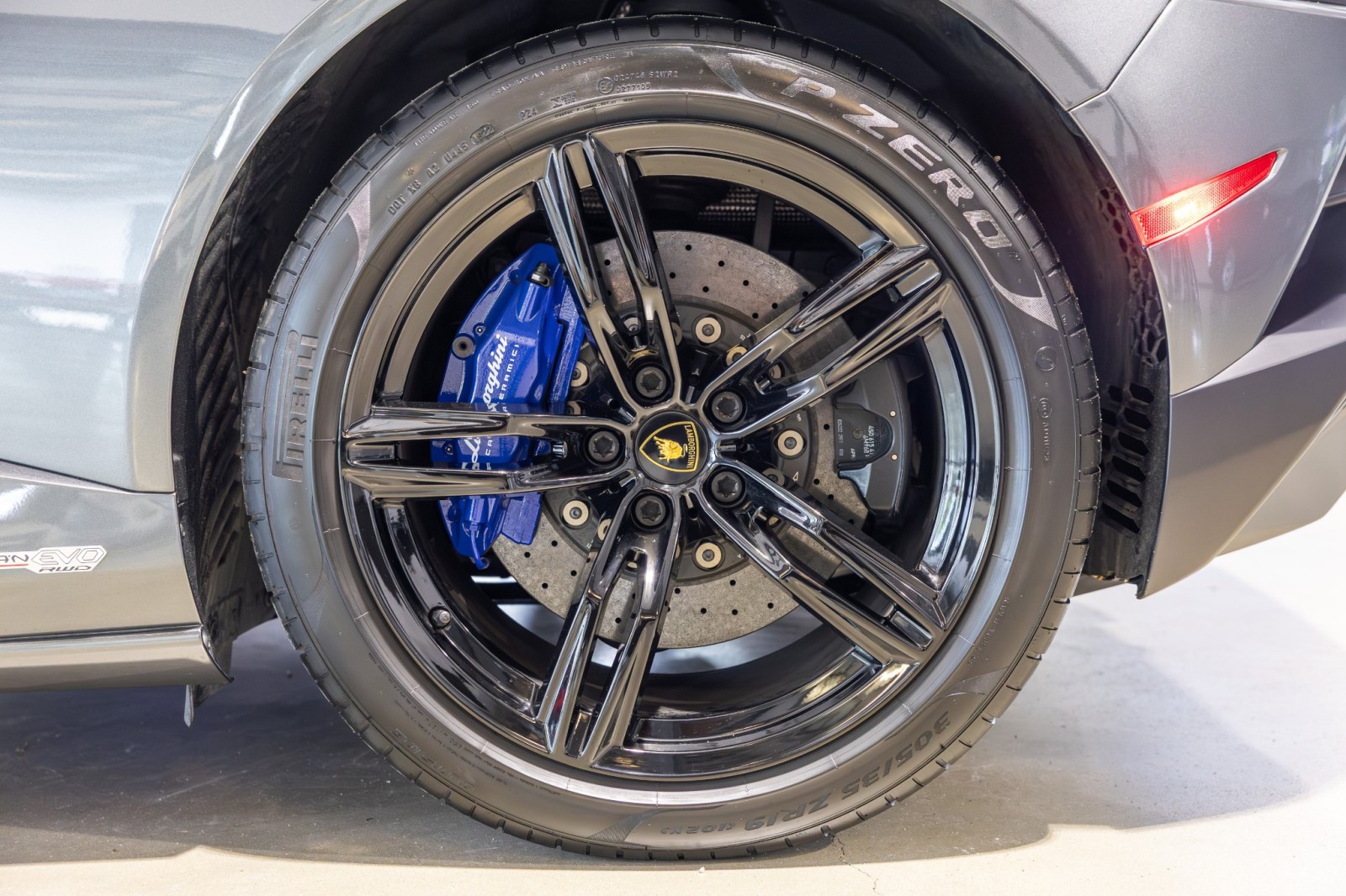 Used Car 2021 Lamborghini Huracan Evo  For Sale Under $270,000 In Boerne, Texas