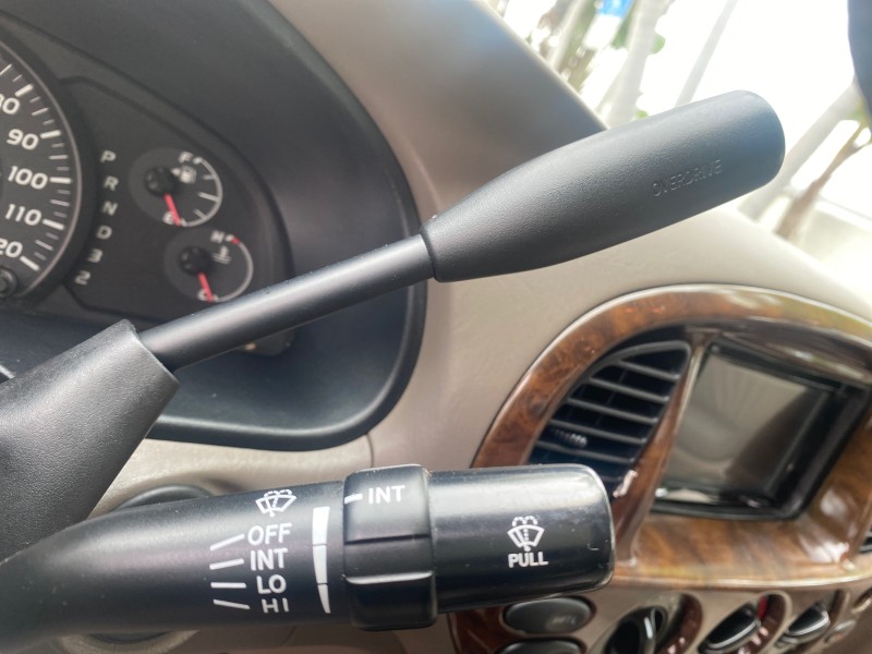 2006 Toyota Tundra SR5 4 DR CREW LOW MILES 93,838 in ,