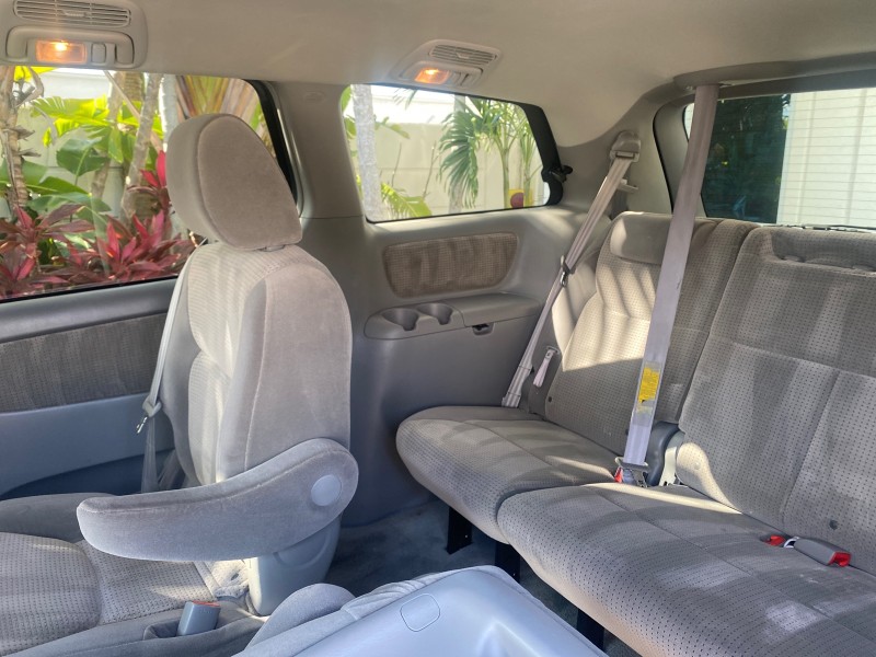 2010 Toyota Sienna LE LOW MILES 41,871 1 OWNER 7 PASSENGER in , 