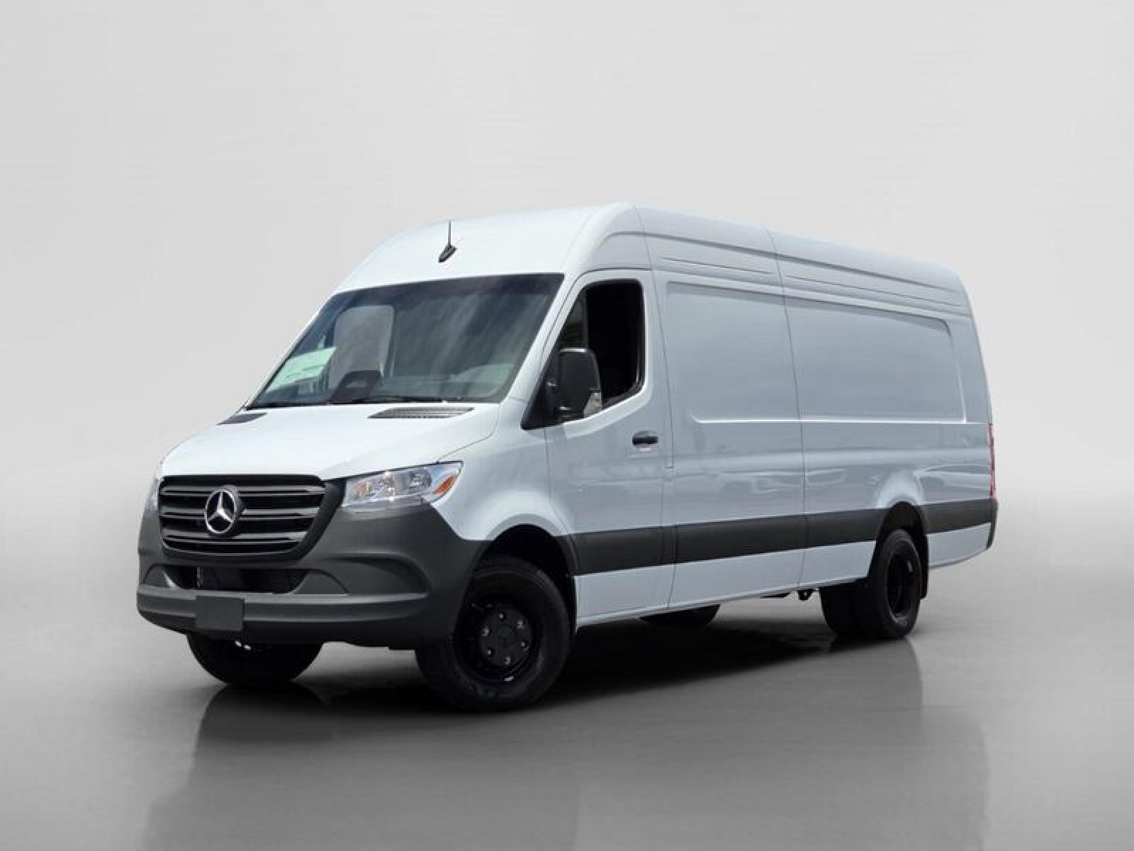 2026 Mercedes-Benz Sprinter Cargo Van 2026 Mercedes-Benz Sprinter Cargo Van 3500 Full-size Cargo Van