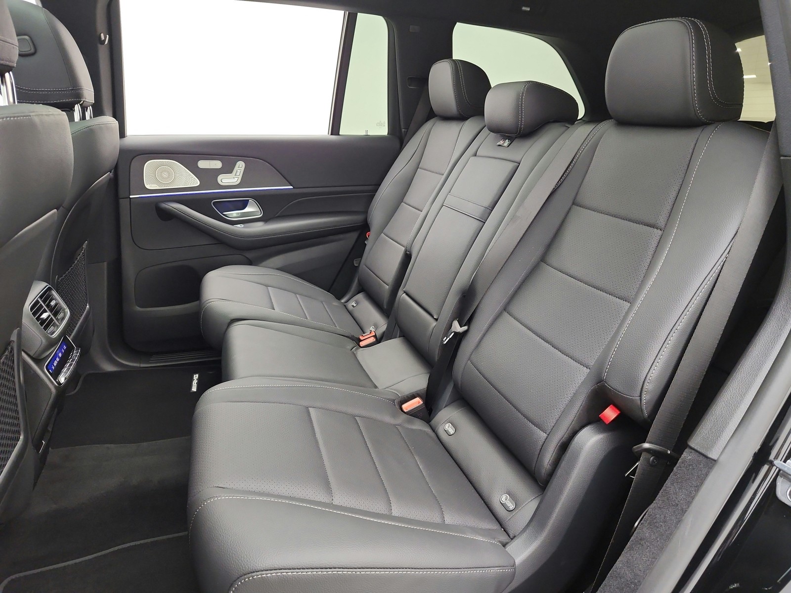 New 2026 Black Mercedes-Benz GLS 450 4MATIC® SUV image 11