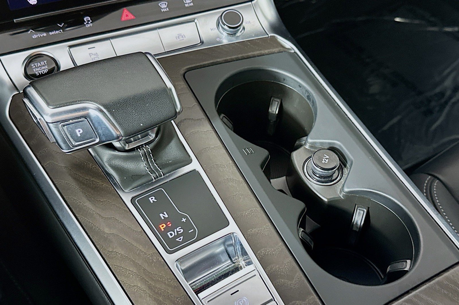 Used 2023 Daytona Gray Pearl Effect Audi Premium image 7