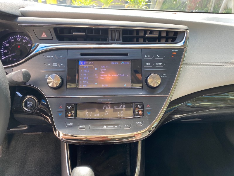 2013 Toyota Avalon XLE Premium LOW MILES 56,196 in , 
