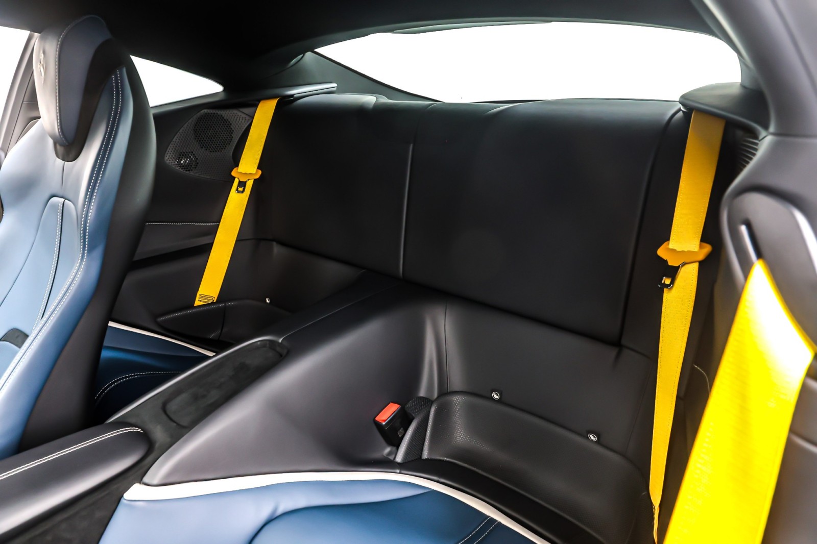 Used 2022 Bianco Avus Ferrari Coupe image 7