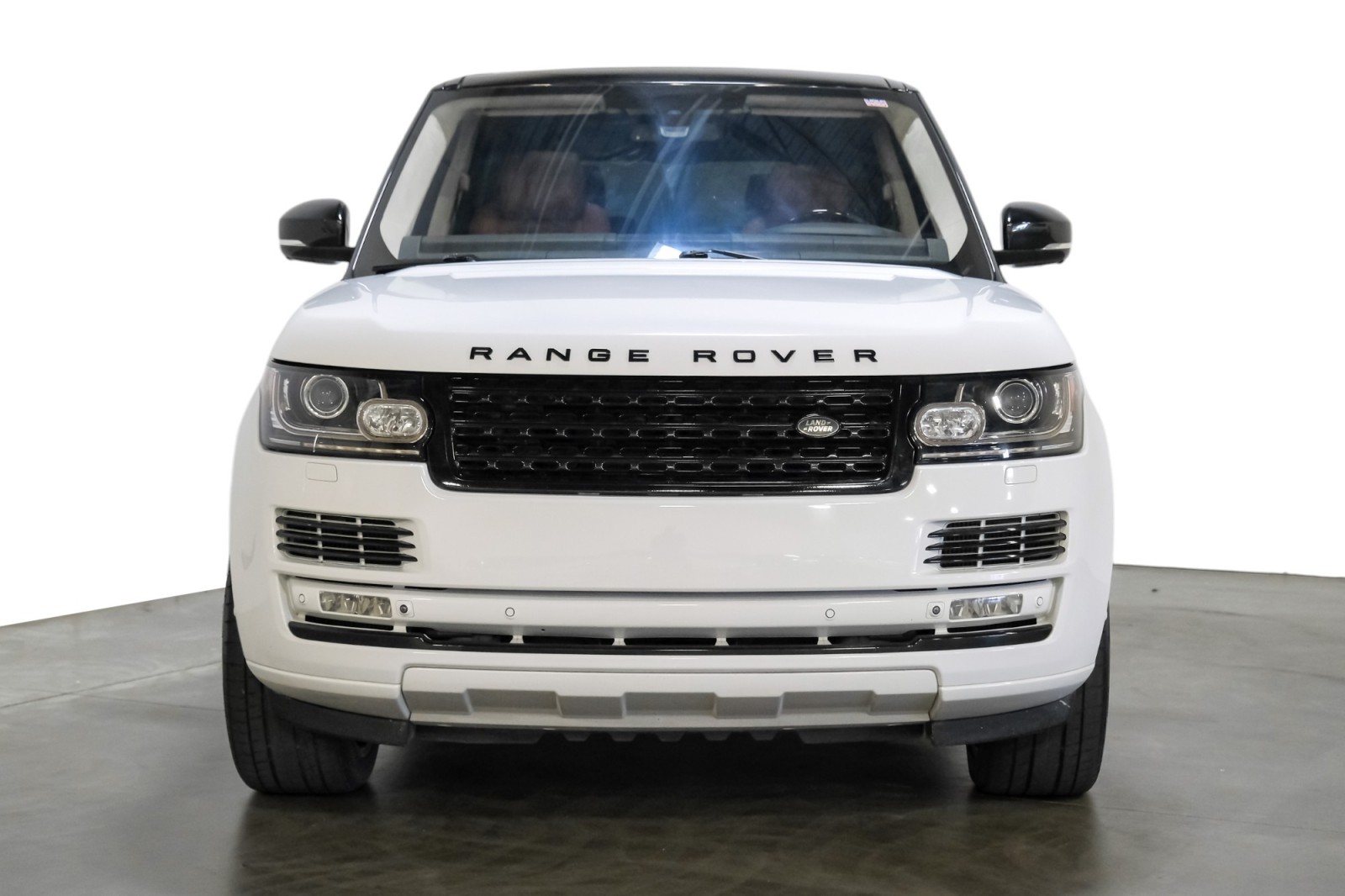 2014 Land Rover Range Rover Supercharged Autobiography LWB RearEntertainment BlackOutPkg 2