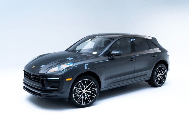 2025  Macan  in , 