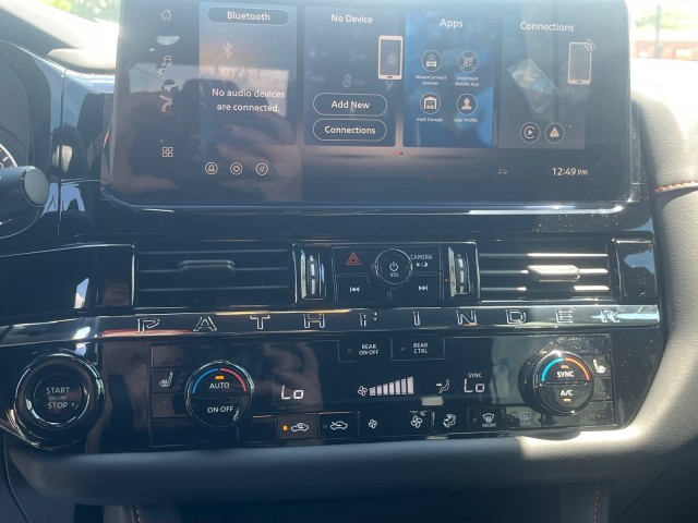 NissanPathfinder28