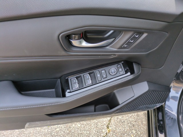 HondaAccord Hybrid15