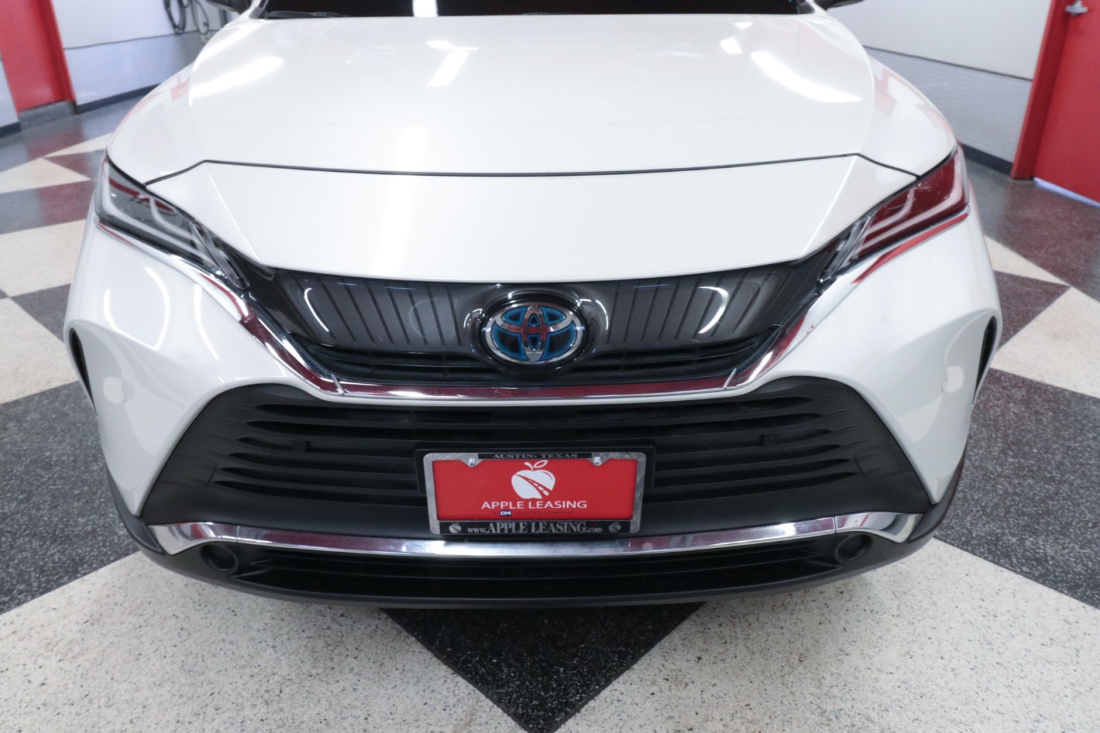 Used Car 2021 Toyota Venza  Xle For Sale Under $30,000 In Austin, Texas
