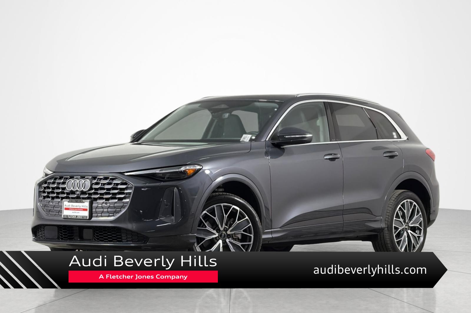 Tambora Gray Metallic 2025 Audi Q5 SUV / Crossover All-Wheel Drive Automatic