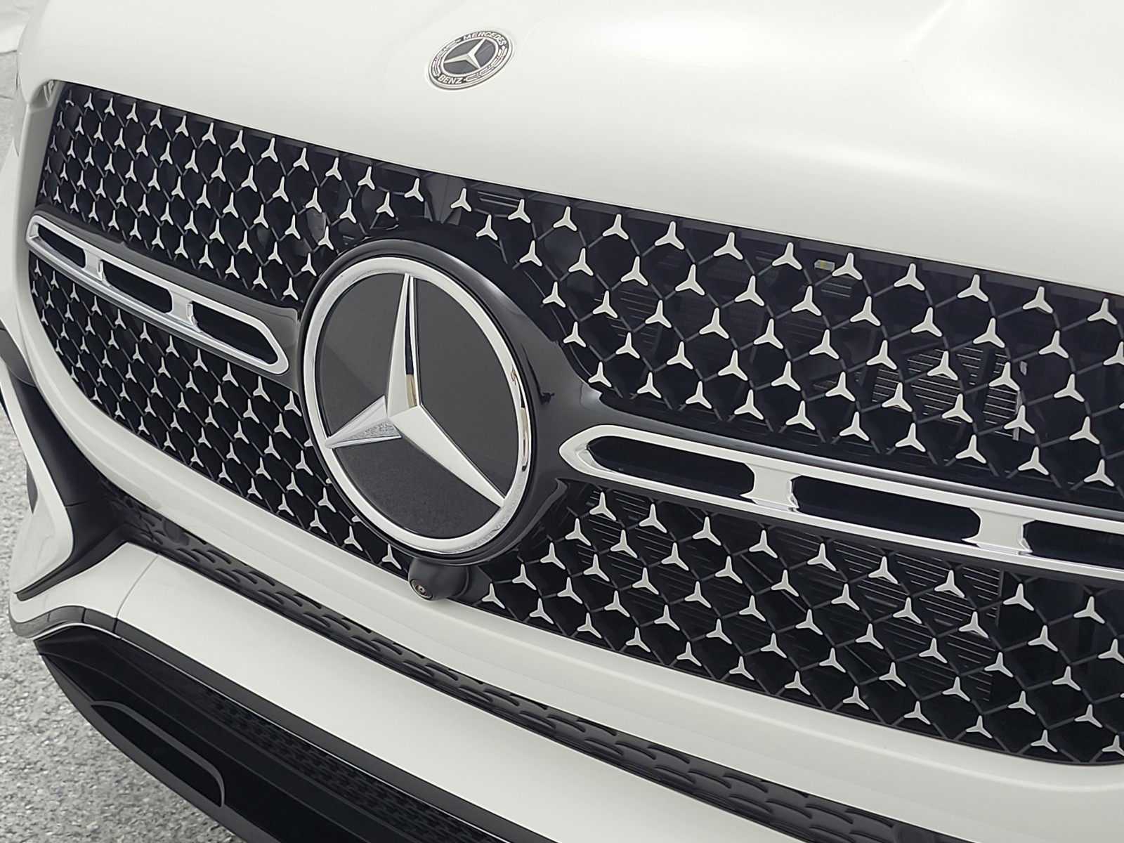 New 2026 Polar White Mercedes-Benz GLE 450 image 17