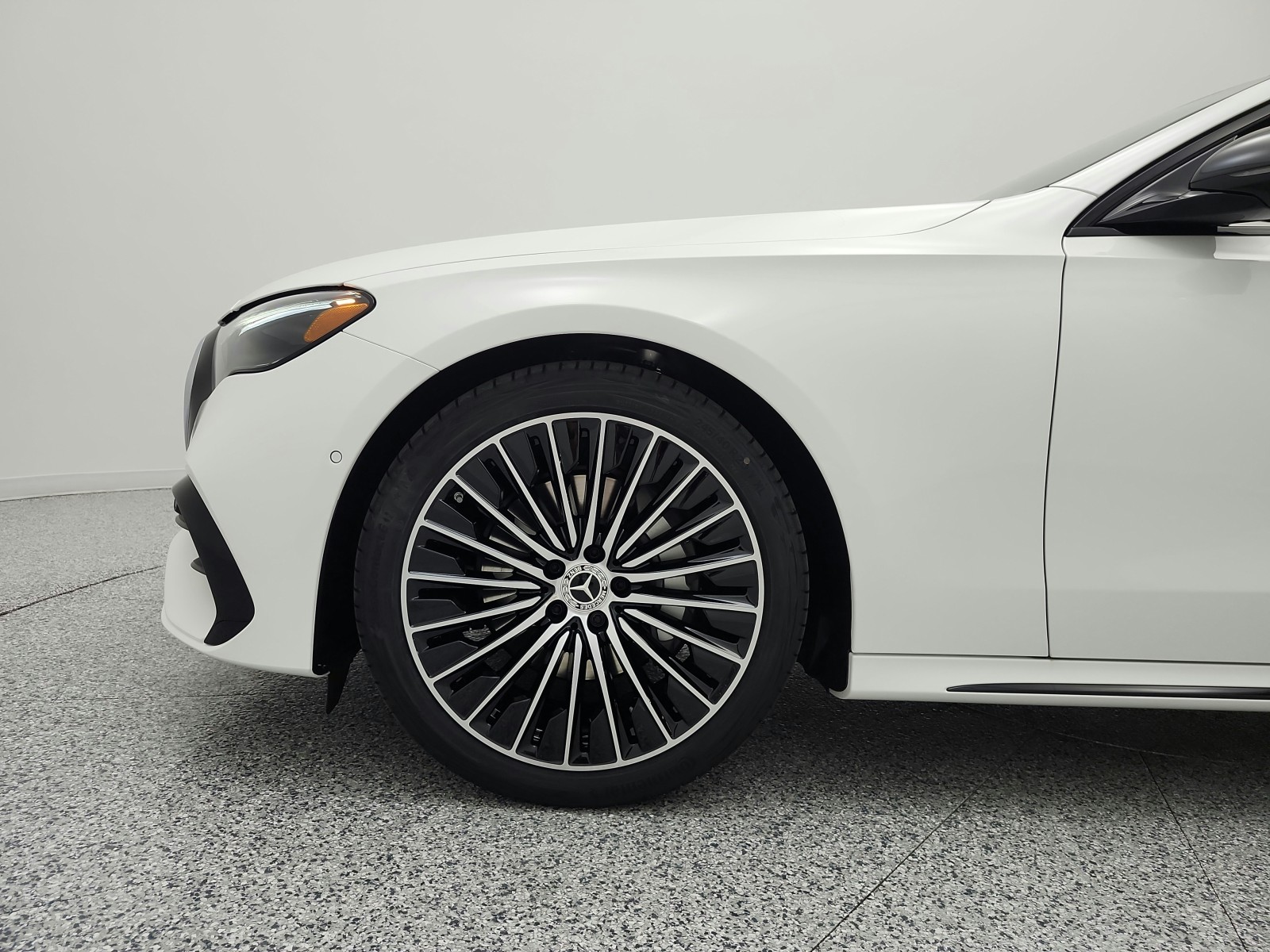 New 2027 Polar White Mercedes-Benz E 350 RWD Sedan image 13