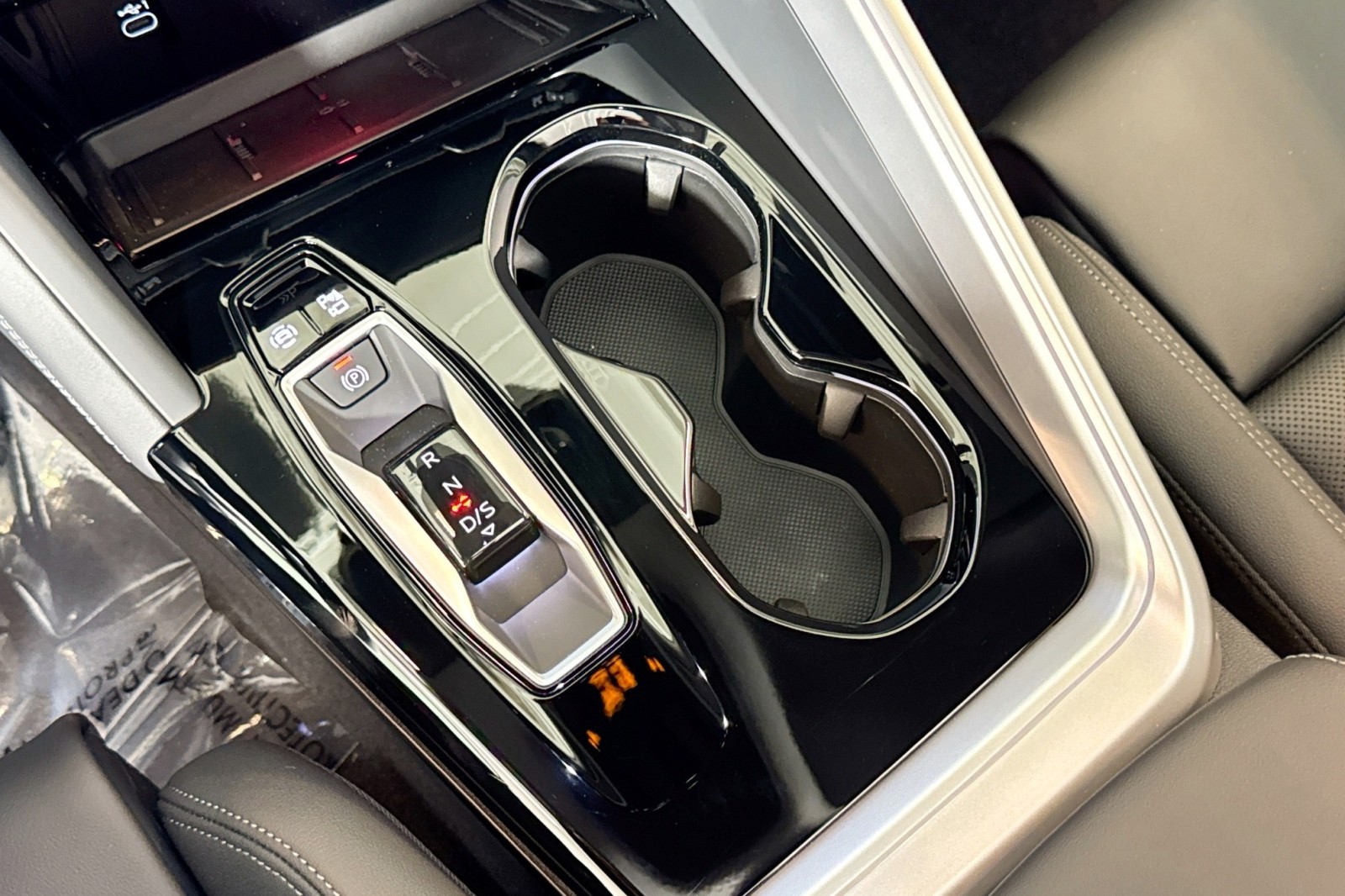 New 2025 Tambora Gray Metallic Audi Premium Plus 2.0 TFSI quattro image 14