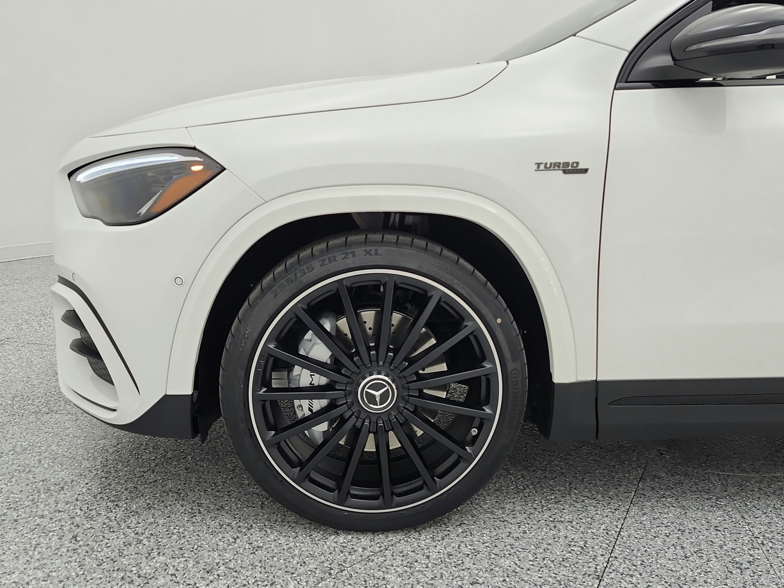 New 2026 Polar White Mercedes-Benz AMG® GLA 35 4MATIC SUV image 13
