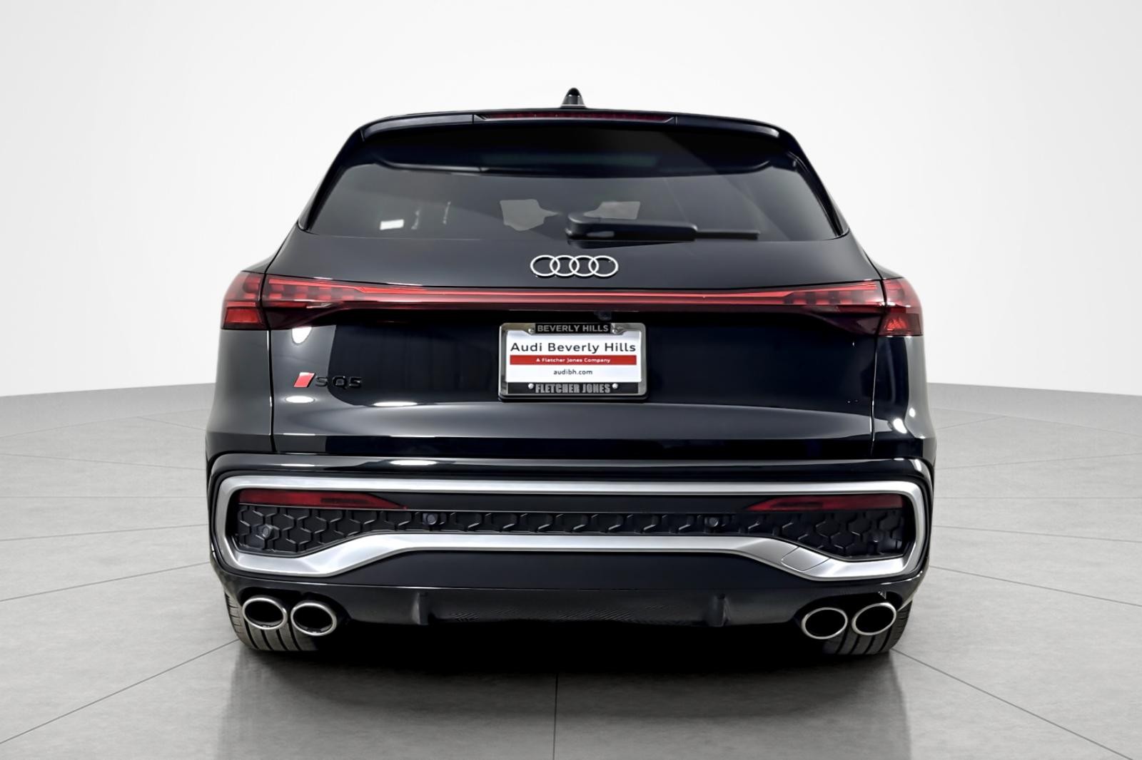 Used 2025 Mythos Black Metallic Audi Premium Plus 3.0 TFSI quattro image 4