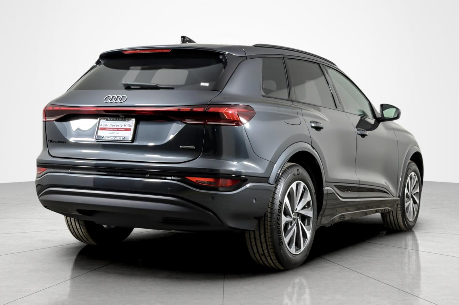 New 2027 Manhattan Gray Metallic Audi Premium quattro image 6