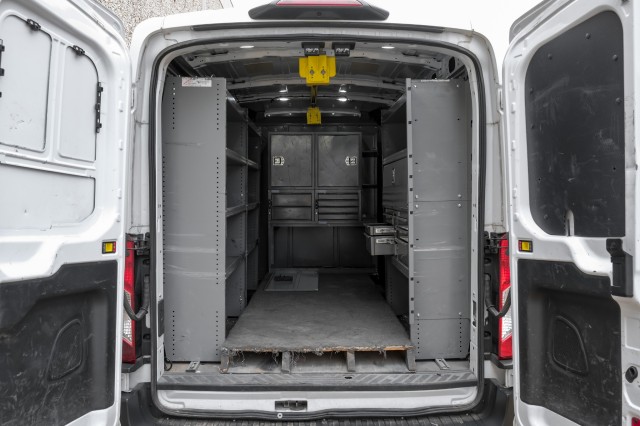 2018 Ford Transit Van  43