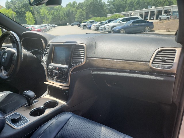 JeepGrand Cherokee48