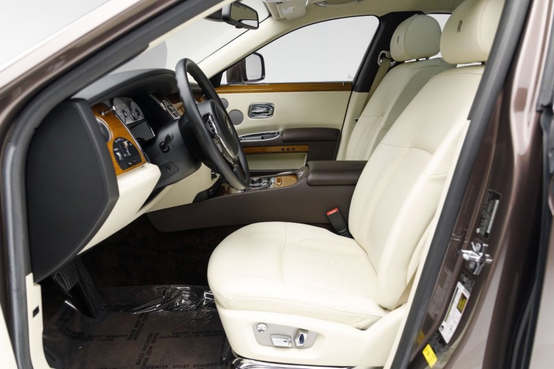 2011 Rolls-Royce Ghost  in , 