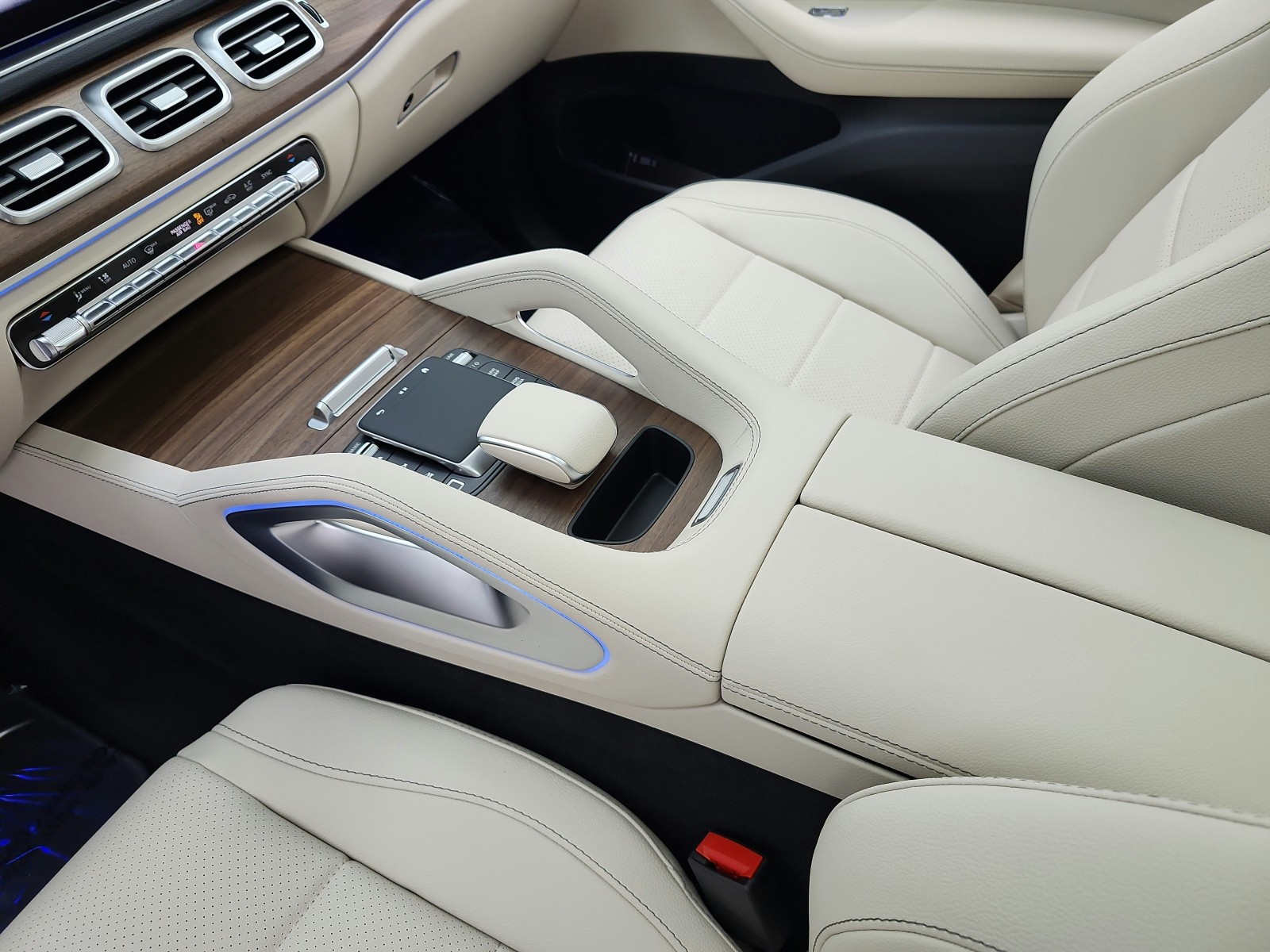 New 2026 Black Mercedes-Benz GLE 450 image 10