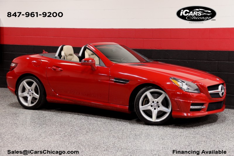 2012 Mercedes-Benz SLK 350 AMG Sport 2dr Roadster in , 
