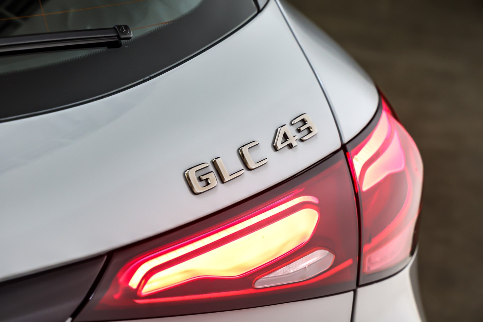 New 2026 MANUFAKTUR Alpine Grey Mercedes-Benz AMG® GLC 43 image 9