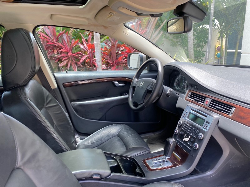 2009 Volvo XC70 3.0T AWD WAGON LOW MILES 78683 in , 