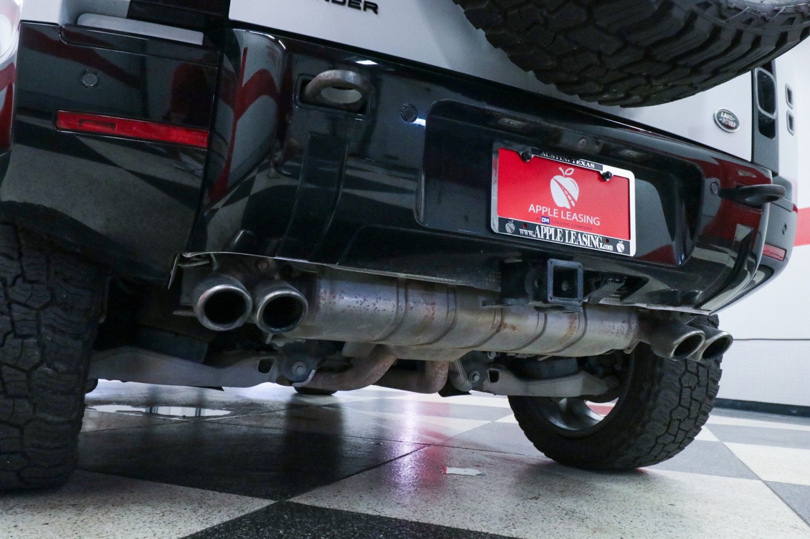 Used Car 2023 Land Rover Defender  V8 For Sale Under $80,000 In Austin, Texas